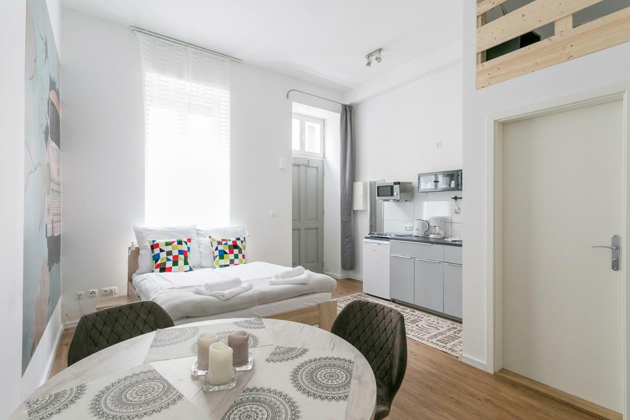 Studio Apartment For 3 Berlin Ngoại thất bức ảnh